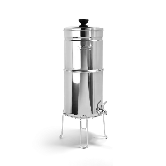 Polished Traveler+ with Stand | Countertop water filter